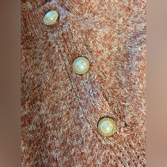 NWOT Womens Heather Pink Pullover Long Sleeve Sweater Button Design XL Polyester - Picture 12 of 15